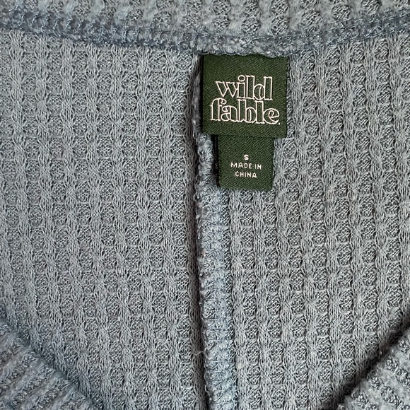 Wild Fable Textured Blue Knit Button-Up Sweater - Picture 4 of 5